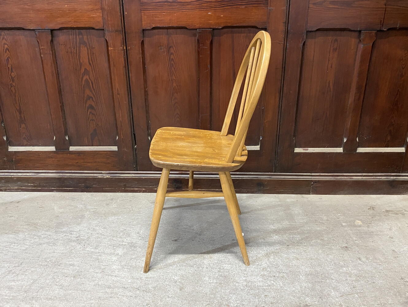 フープバックチェア ERCOL