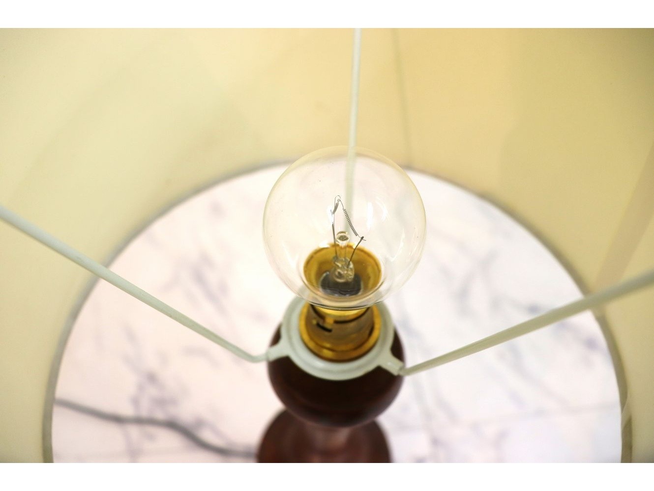 テーブルランプ