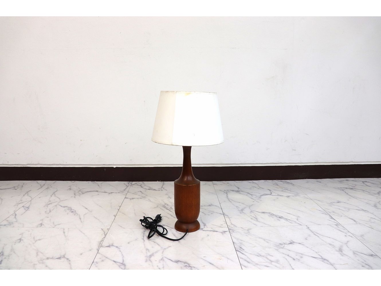 テーブルランプ