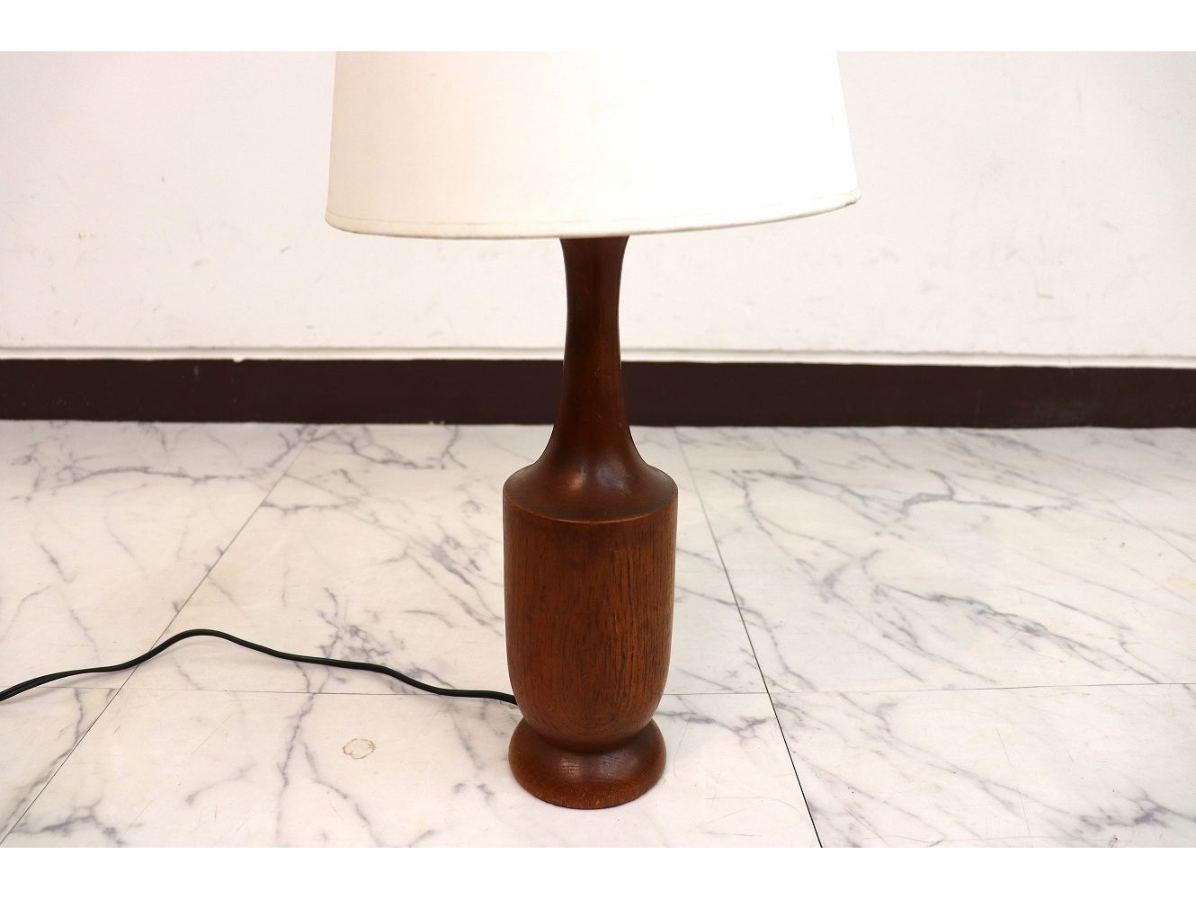 テーブルランプ