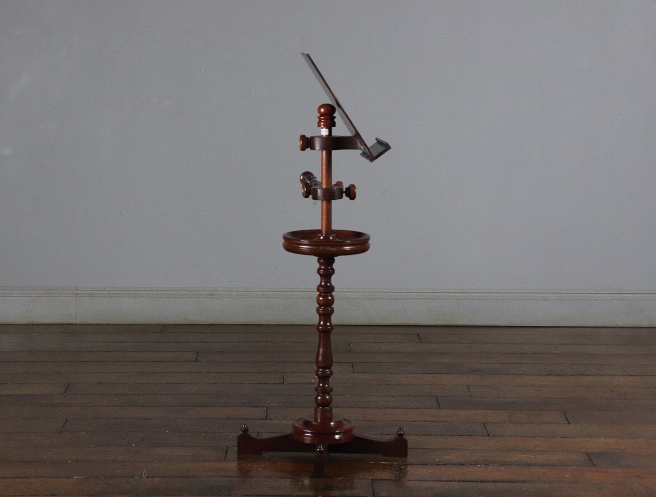 ミュージックスコアスタンド