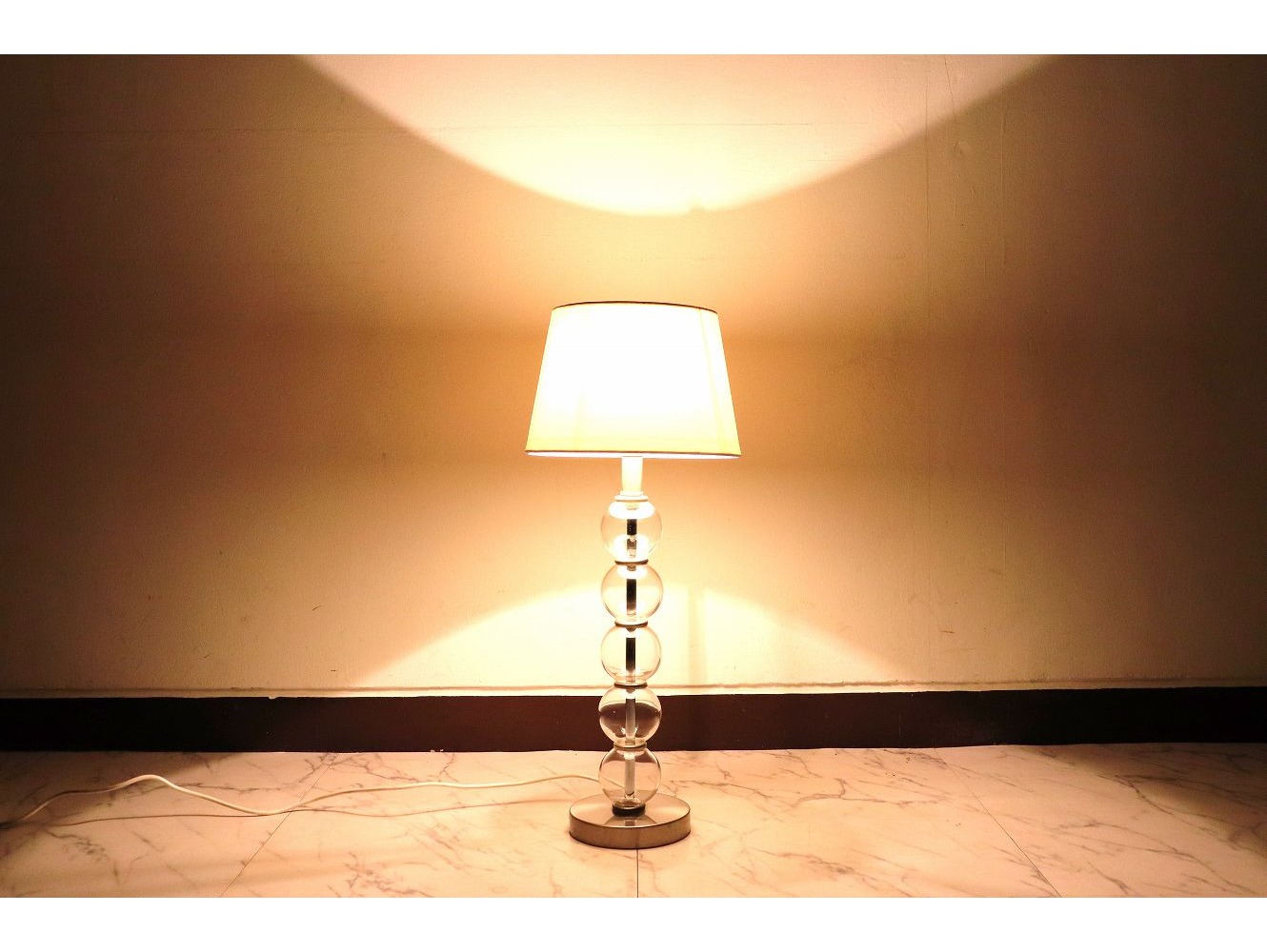 グラスボールランプ