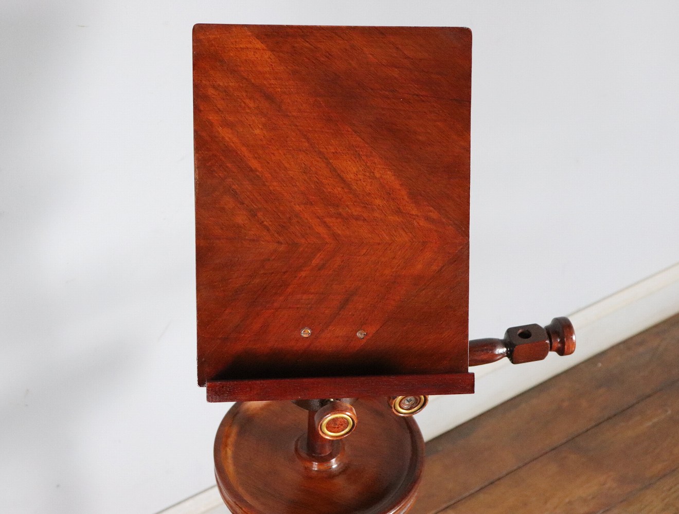 ミュージックスコアスタンド