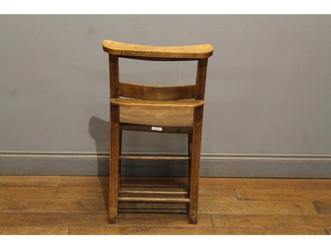 チャーチチェア