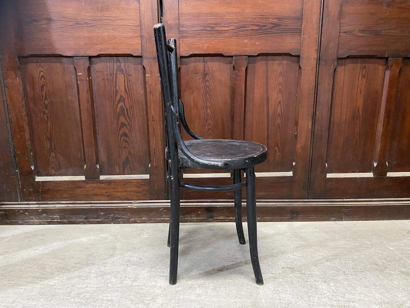 ベントウッドチェア