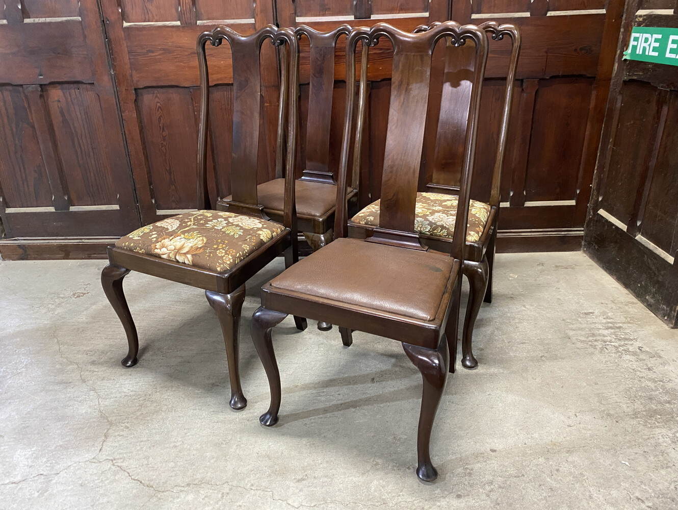 チェア4脚セット