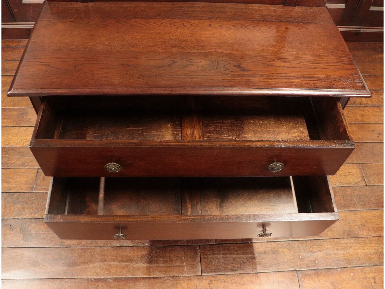 ドレッシングチェスト