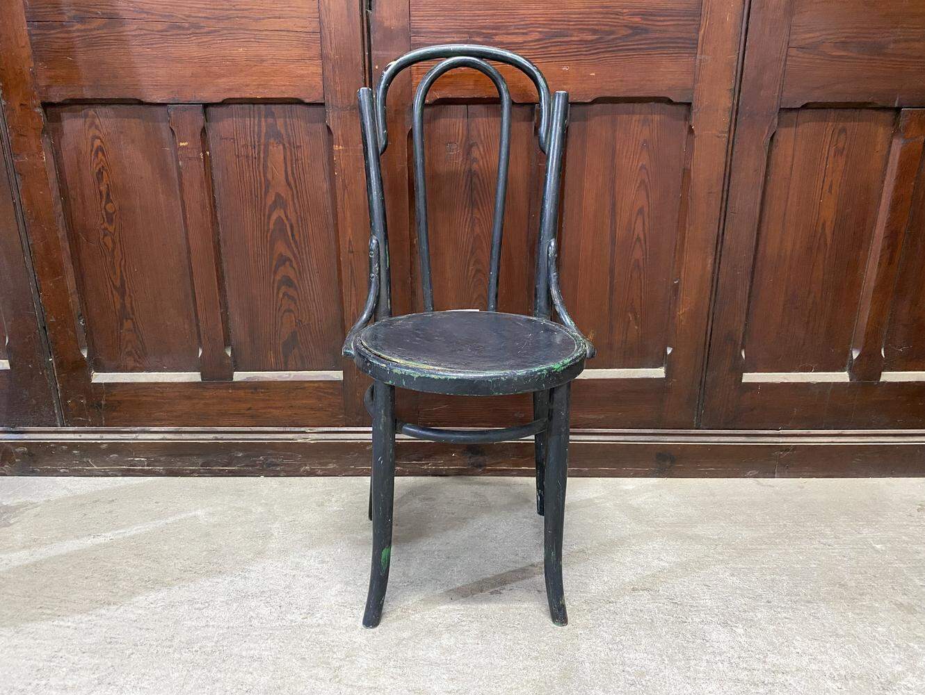 ベントウッドチェア