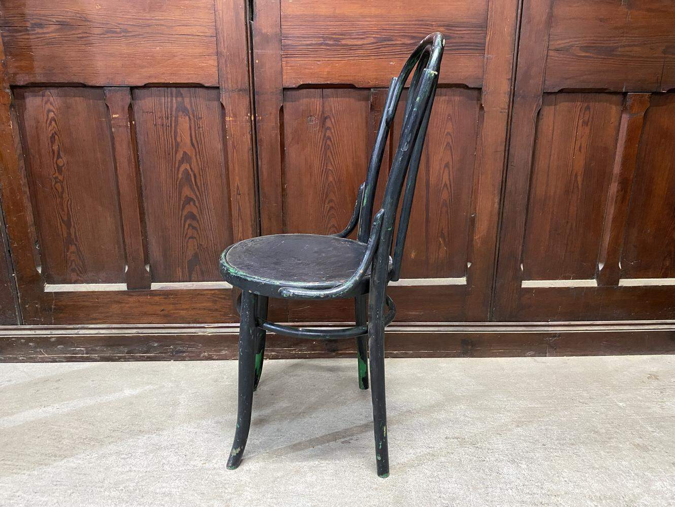 ベントウッドチェア