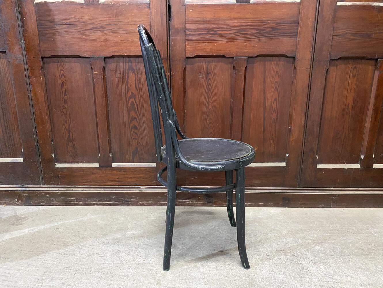 ベントウッドチェア