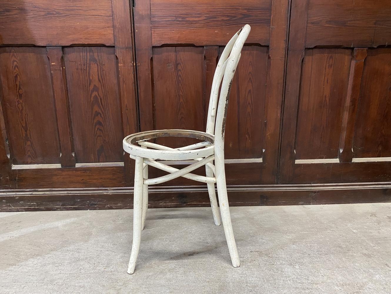 ベントウッドチェア