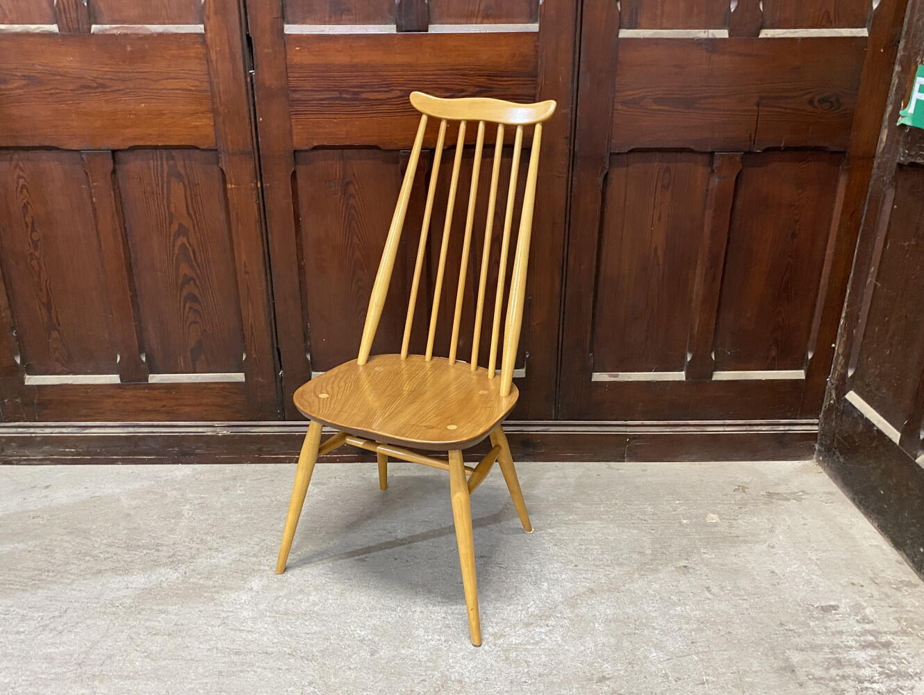 ゴールドスミスチェア ERCOL