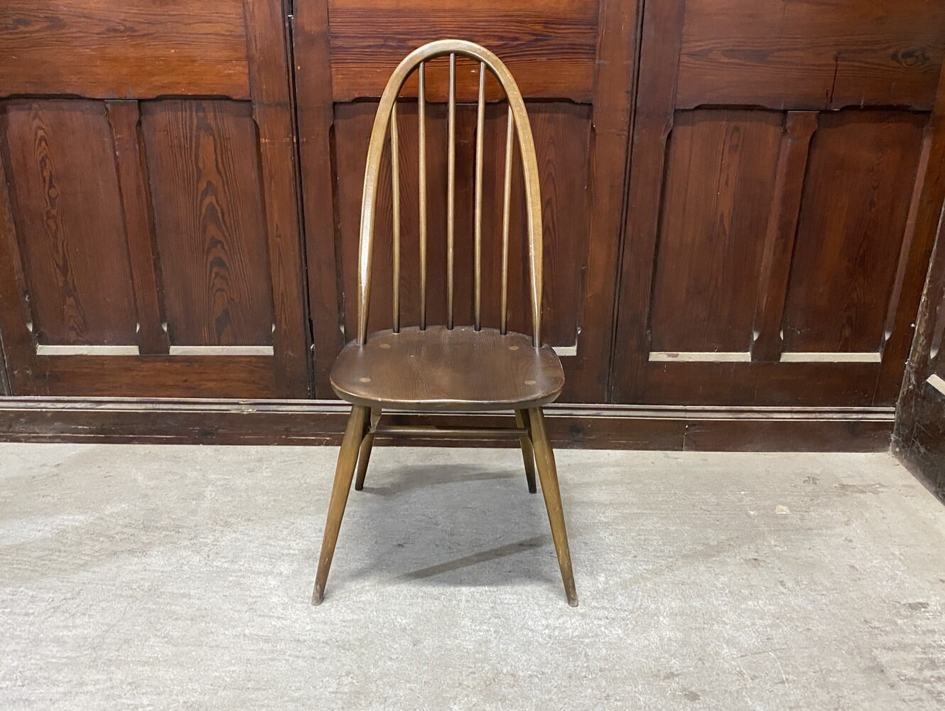 クエーカーチェア ERCOL