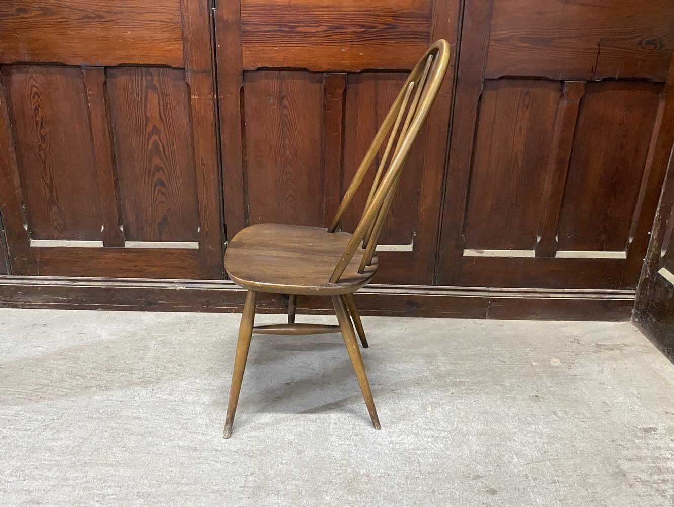 クエーカーチェア ERCOL