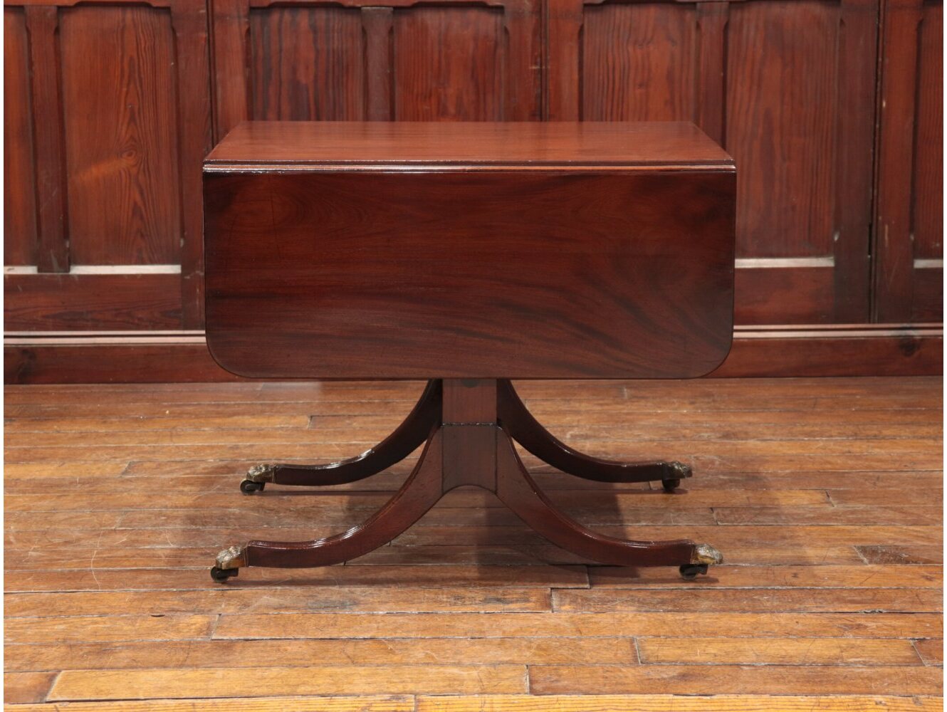 バタフライデスク