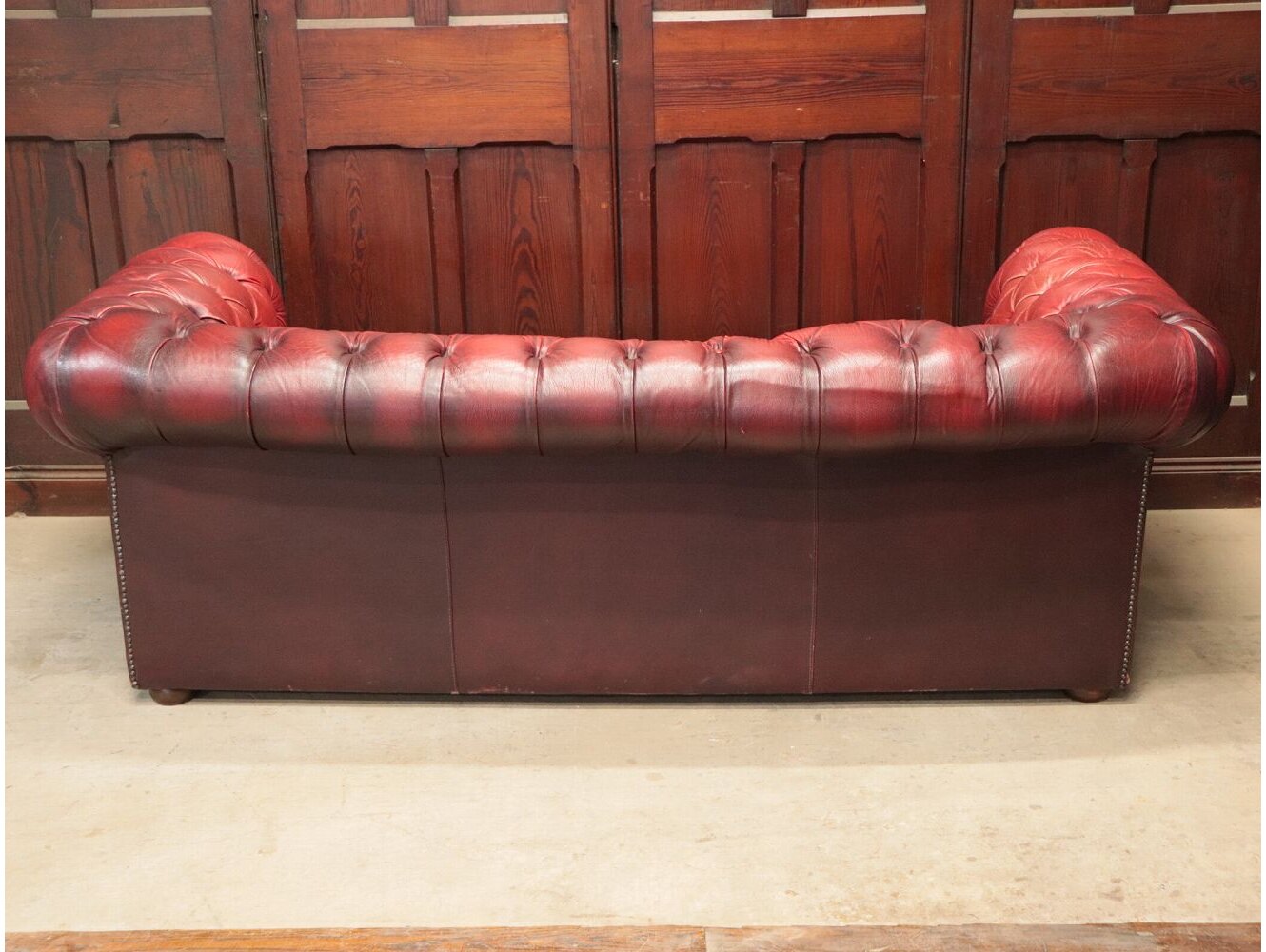 古家具　チェスターフィールド　ソファ　クラシック家具　英国レトロ 古家具 チェスターフィールド ソファ クラシック家具 英国レトロ