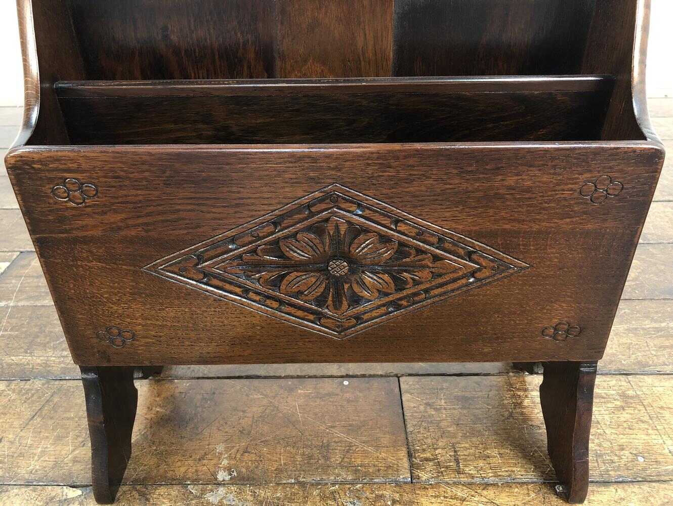 マガジンラック