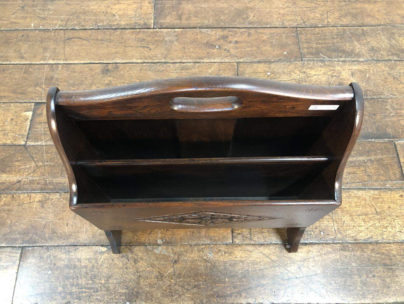 マガジンラック