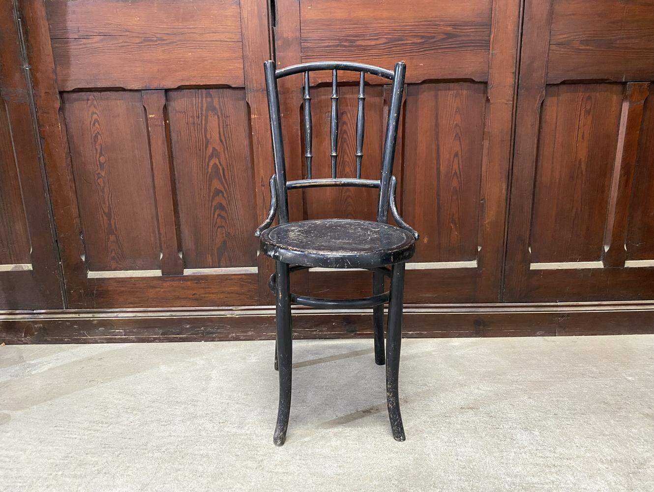 ベントウッドチェア