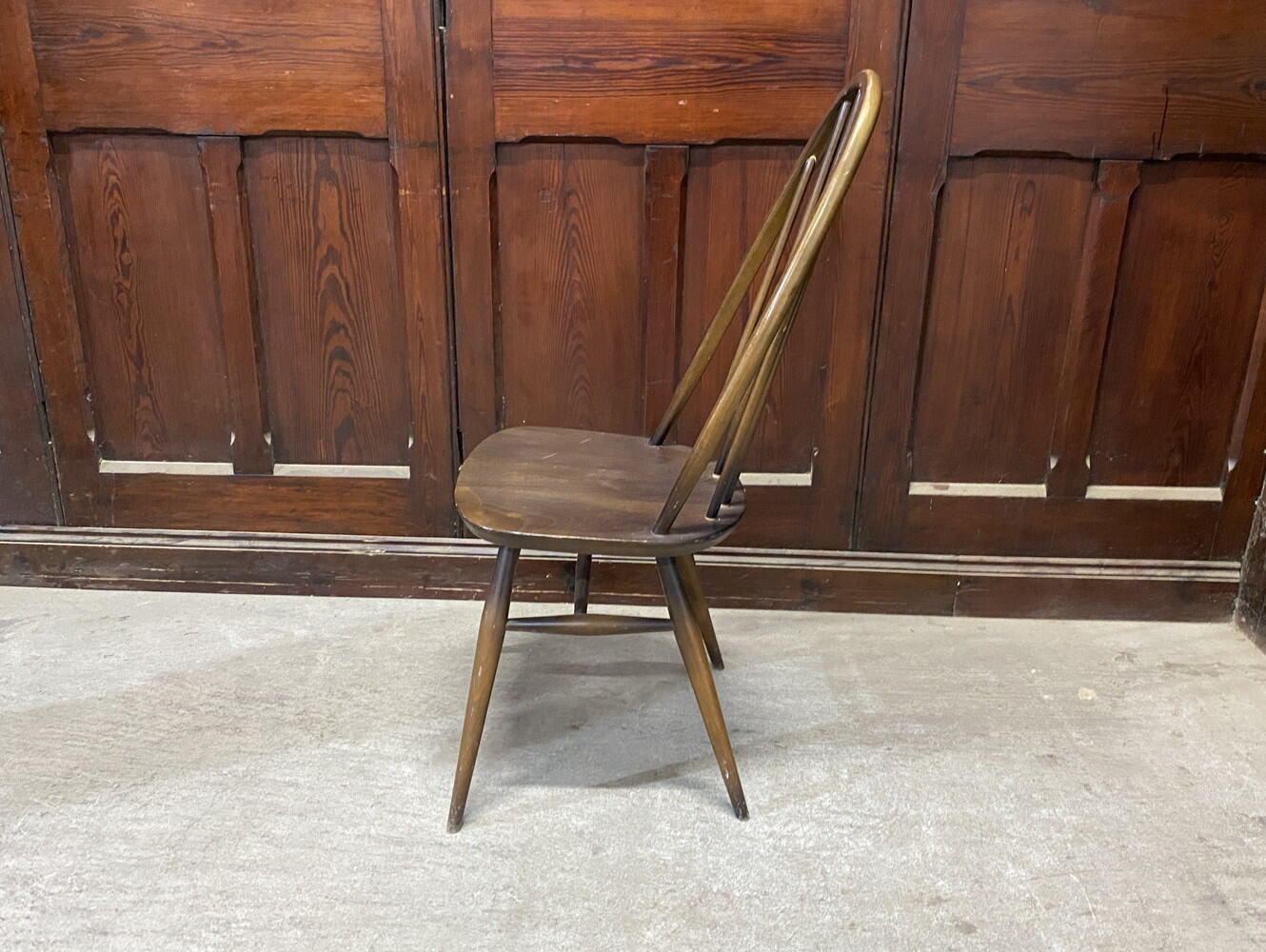 クエーカーチェア ERCOL