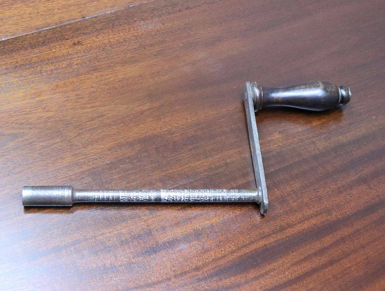 エクステンションテーブル