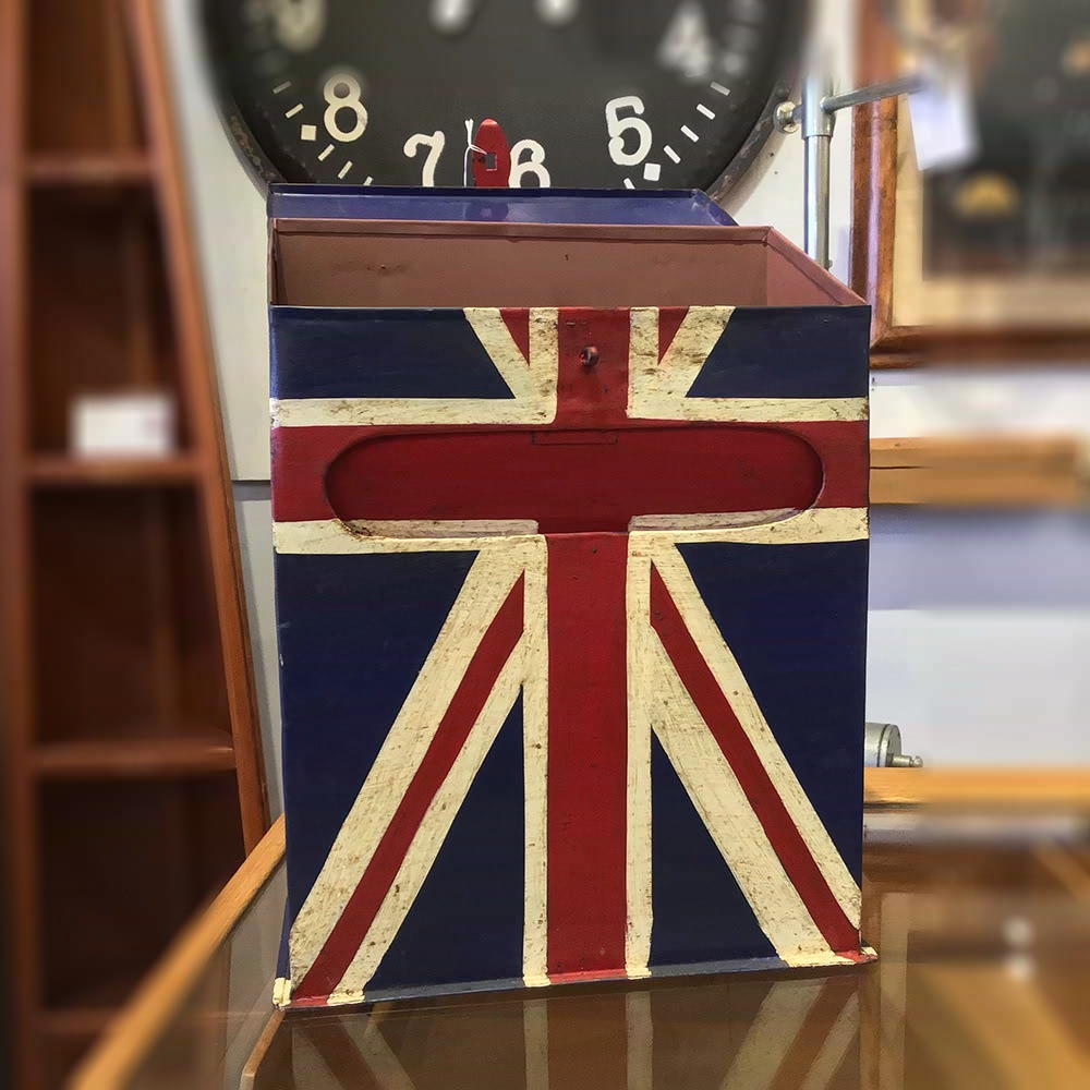 レターボックス