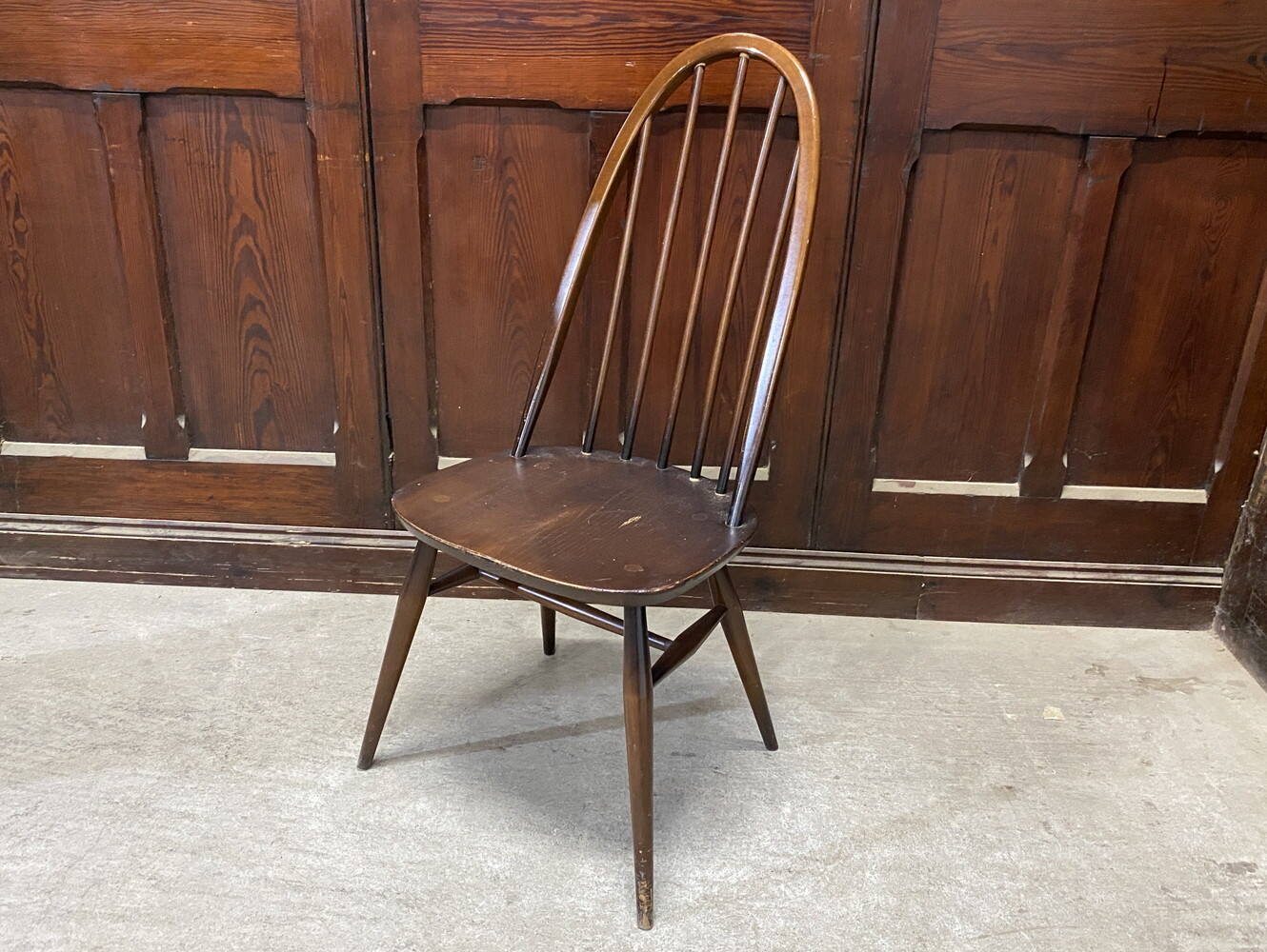 クエーカーチェア ERCOL