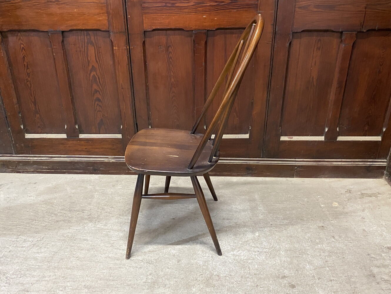 クエーカーチェア ERCOL