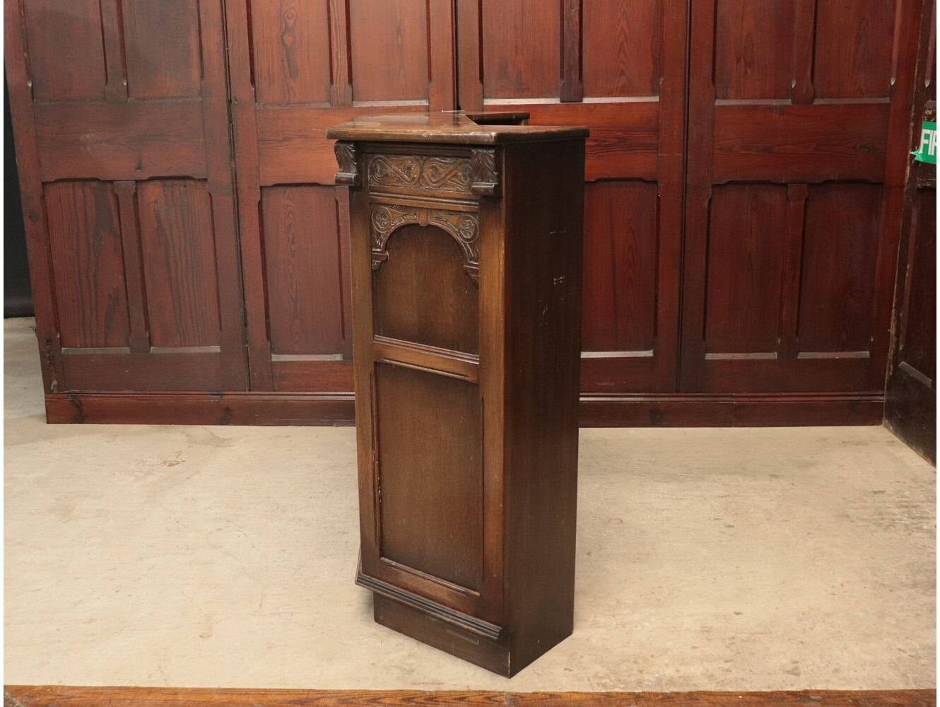 バーカウンター | ショップファニチャー,パブファニチャー,バー