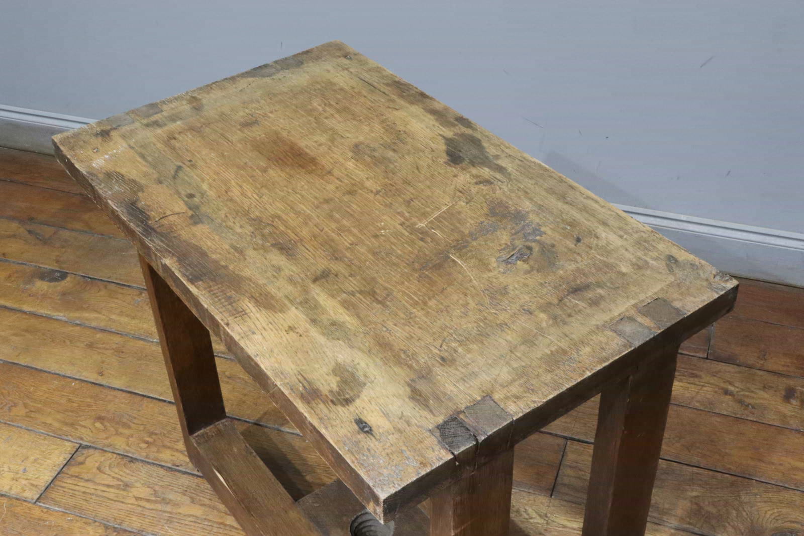 オケージョナルテーブル