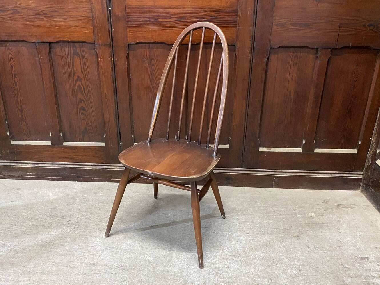 クエーカーチェア ERCOL