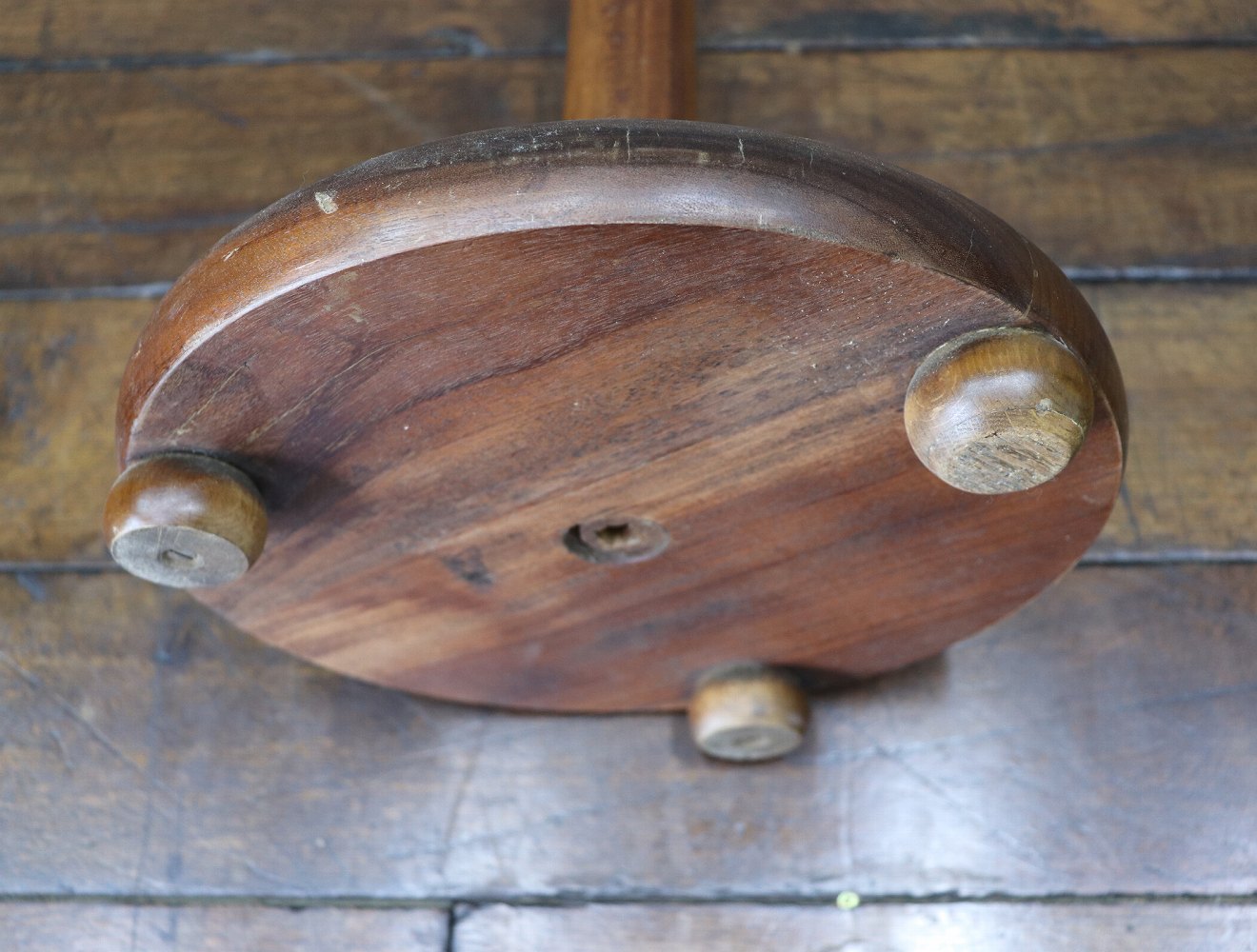 フロアスタンド