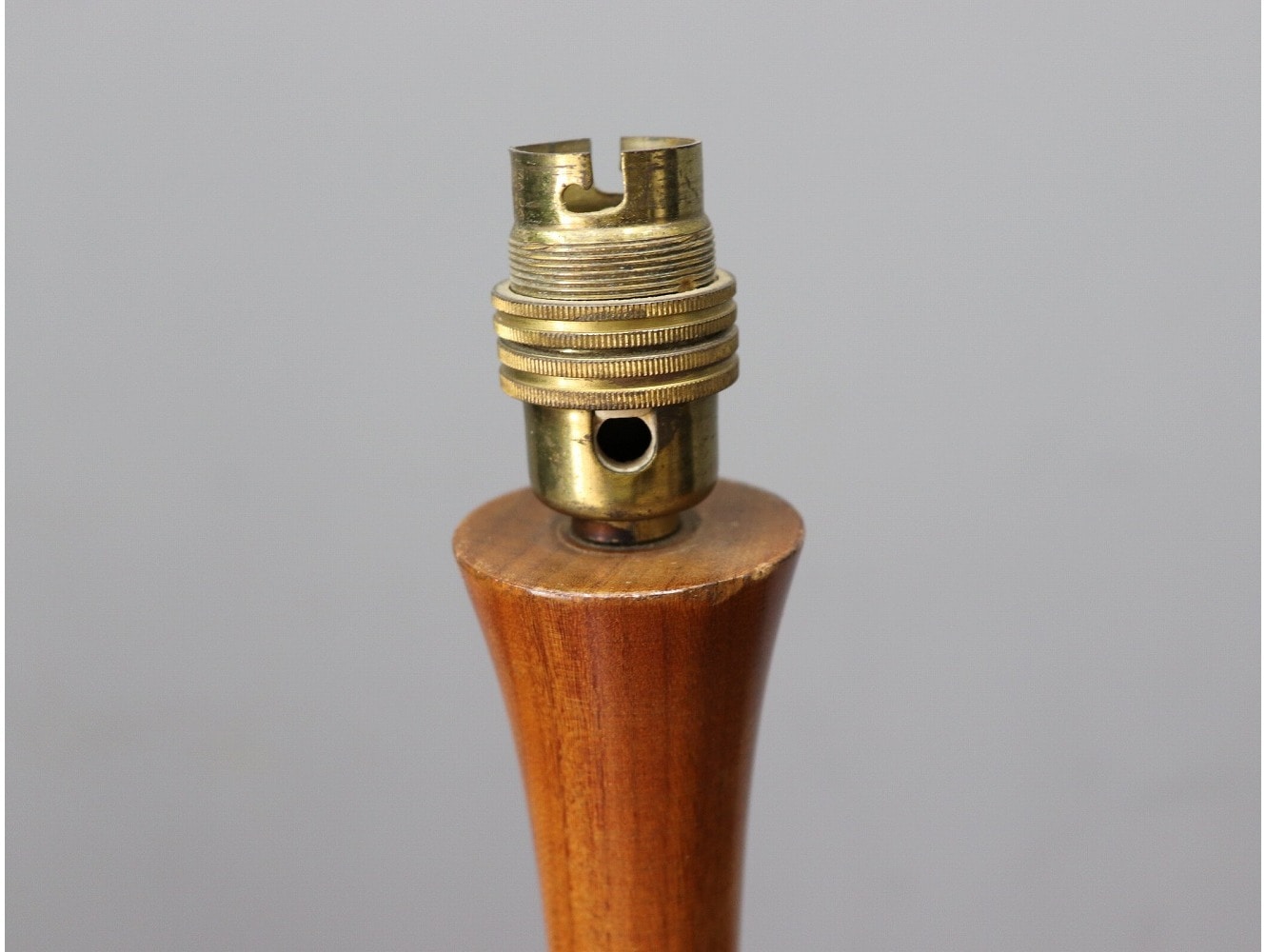 フロアスタンド