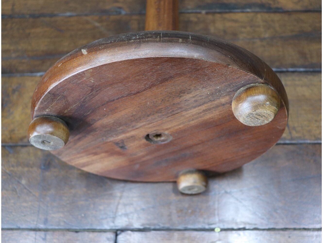 フロアスタンド