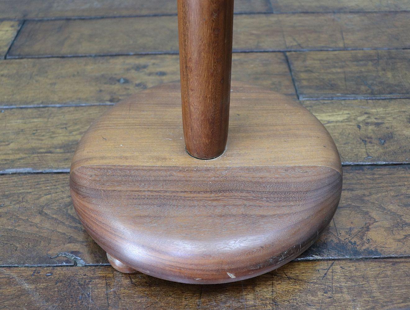 フロアスタンド