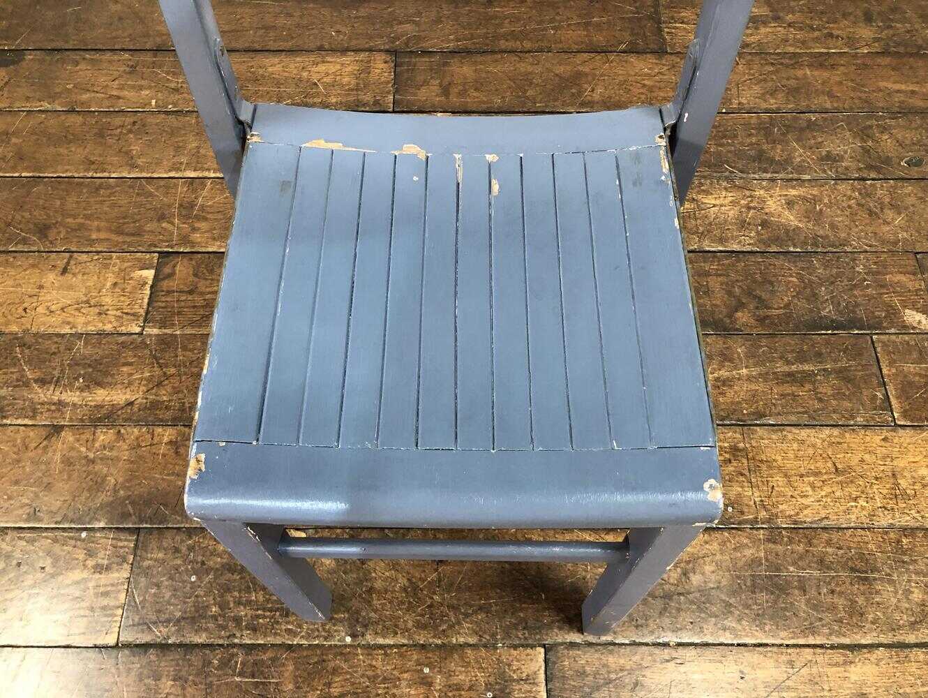 スタッキングチェア