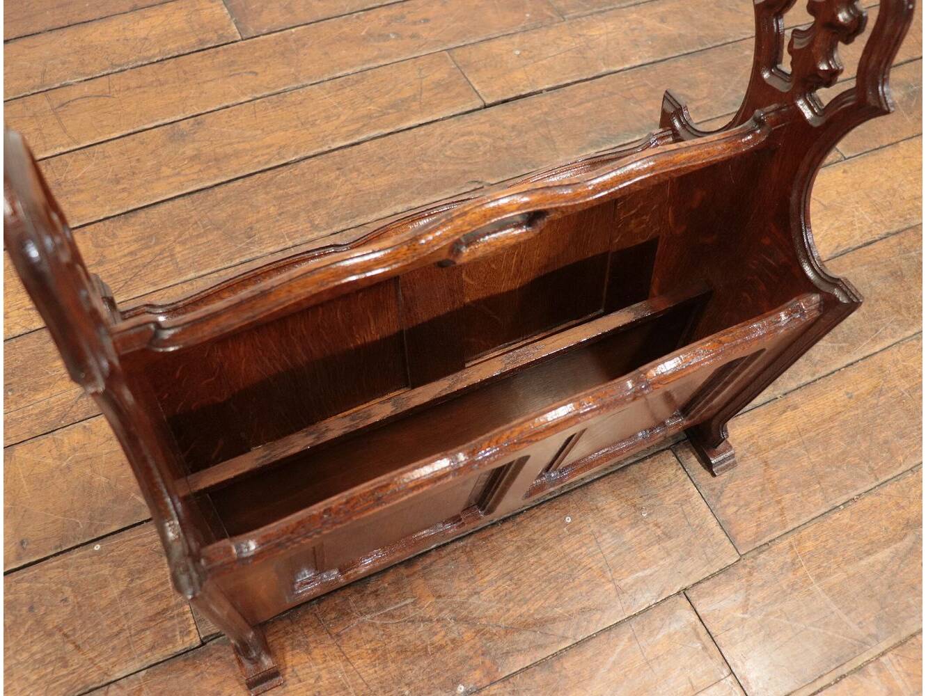 マガジンラック