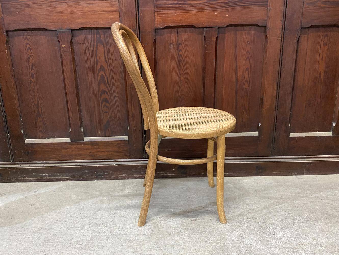 ベントウッドチェア