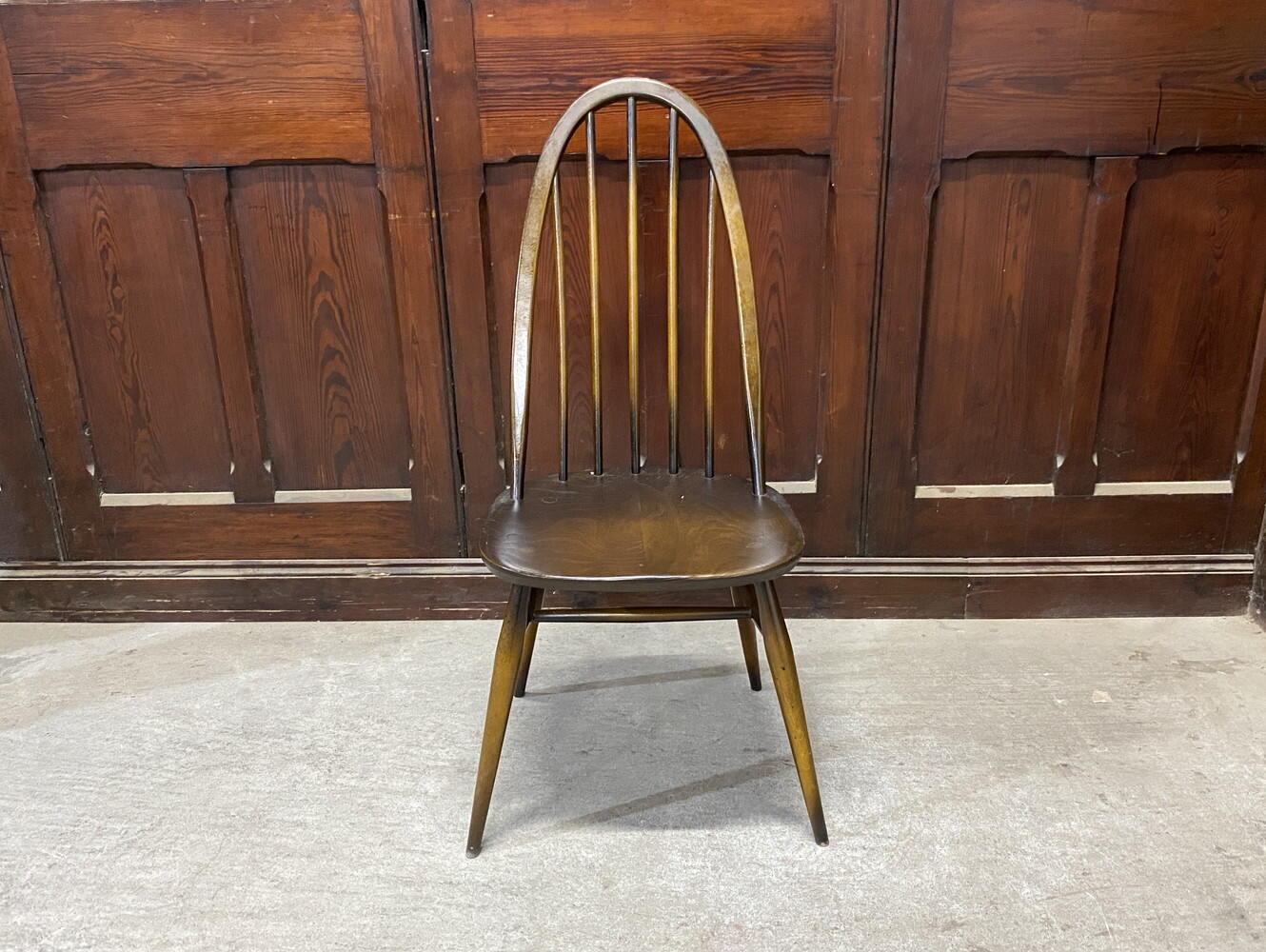 クエーカーチェア ERCOL