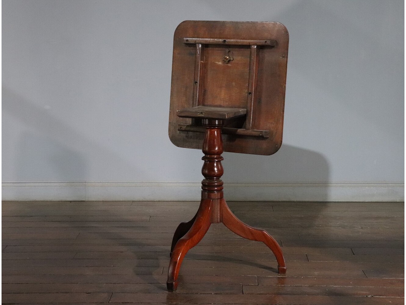 オケージョナルテーブル