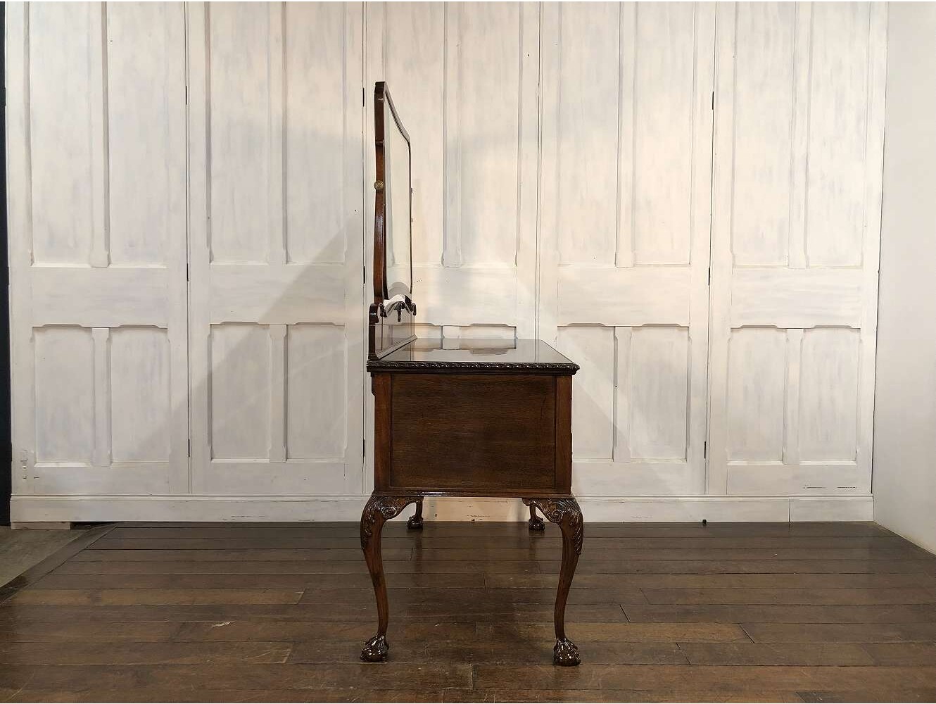 ドレッシングチェスト