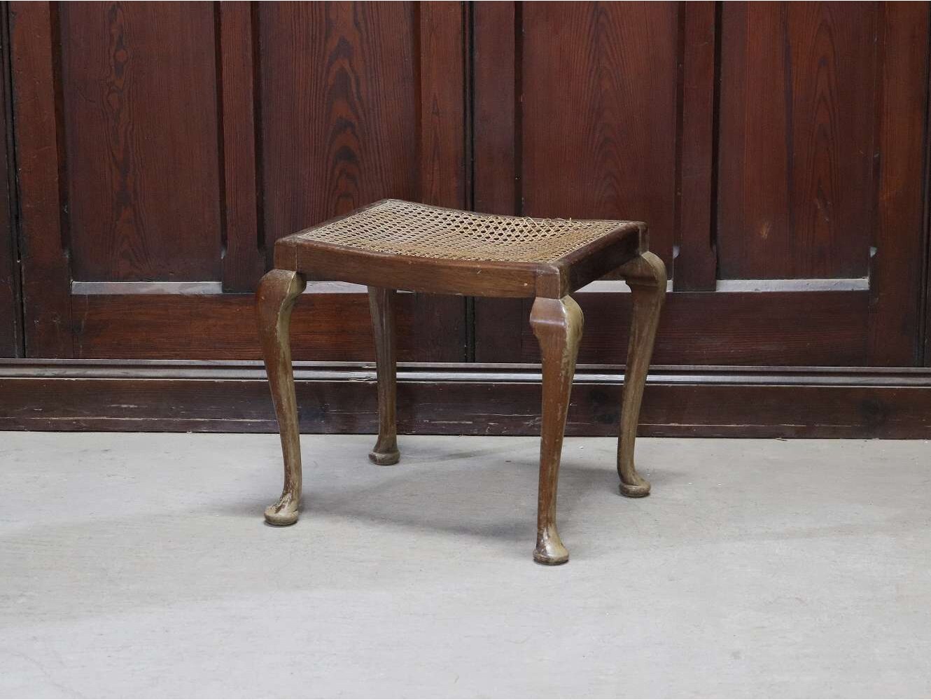 ġ