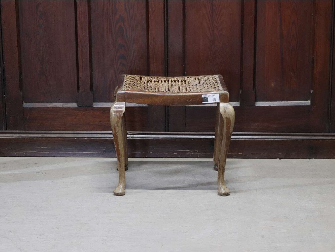 ġ