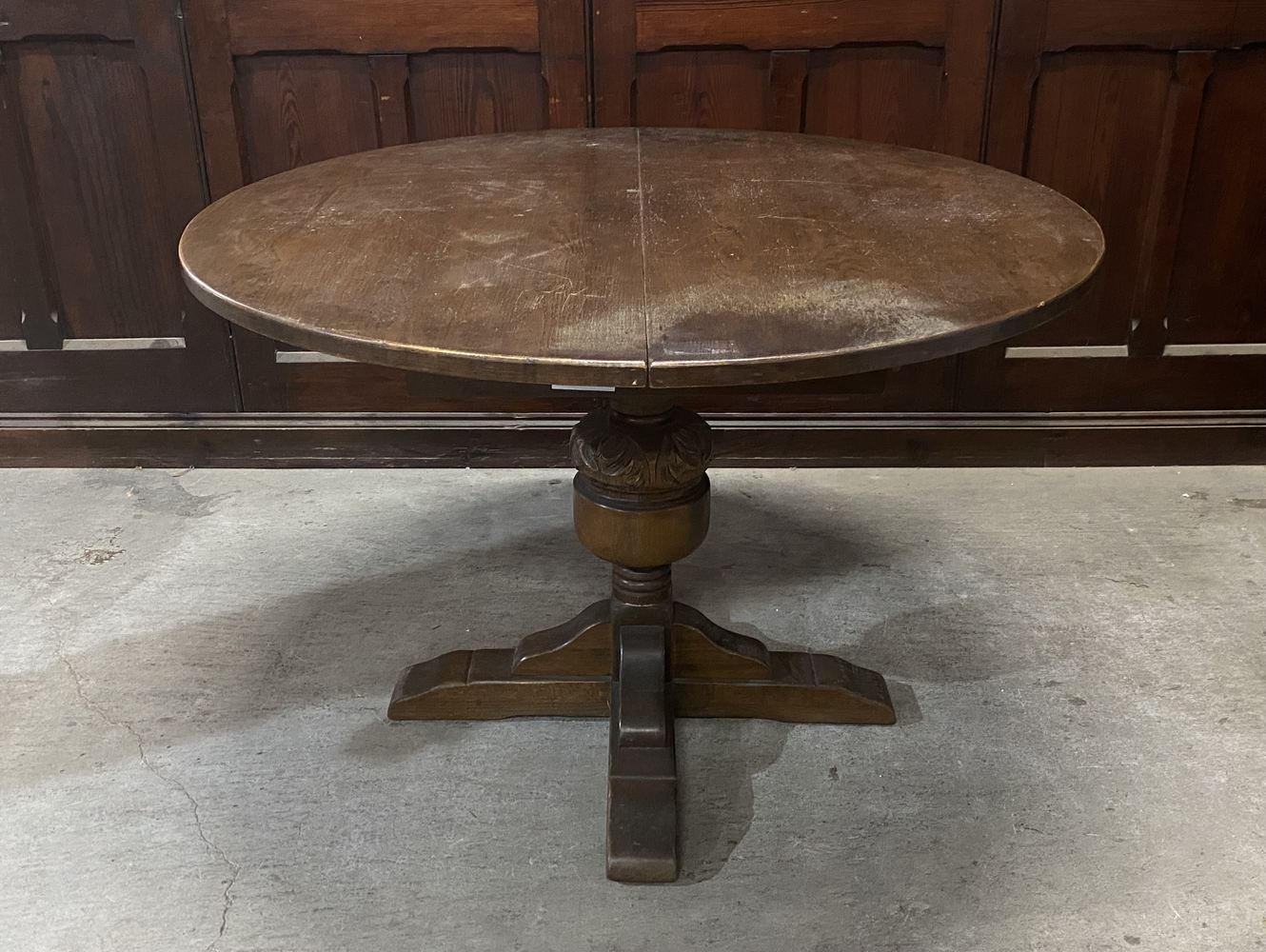 ダイニングテーブル