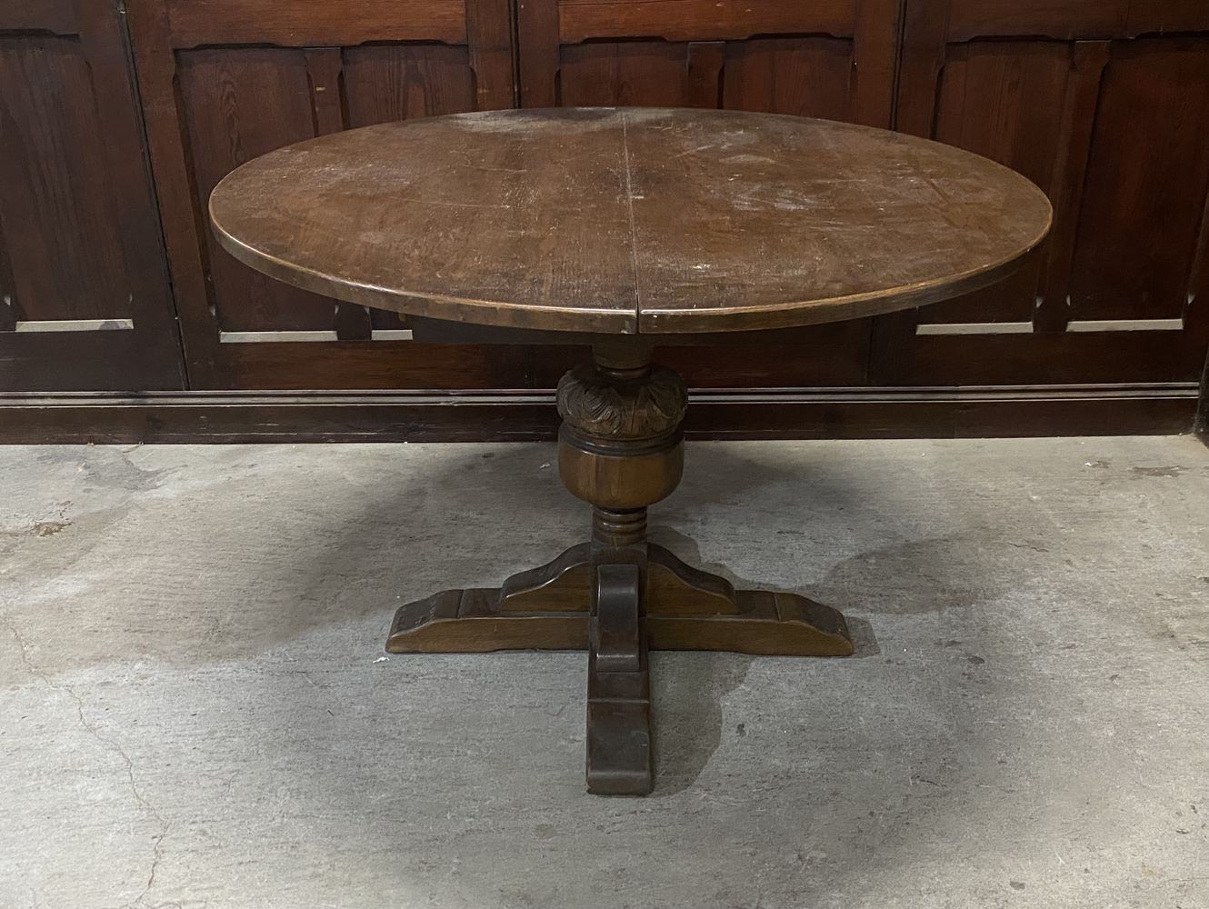 ダイニングテーブル