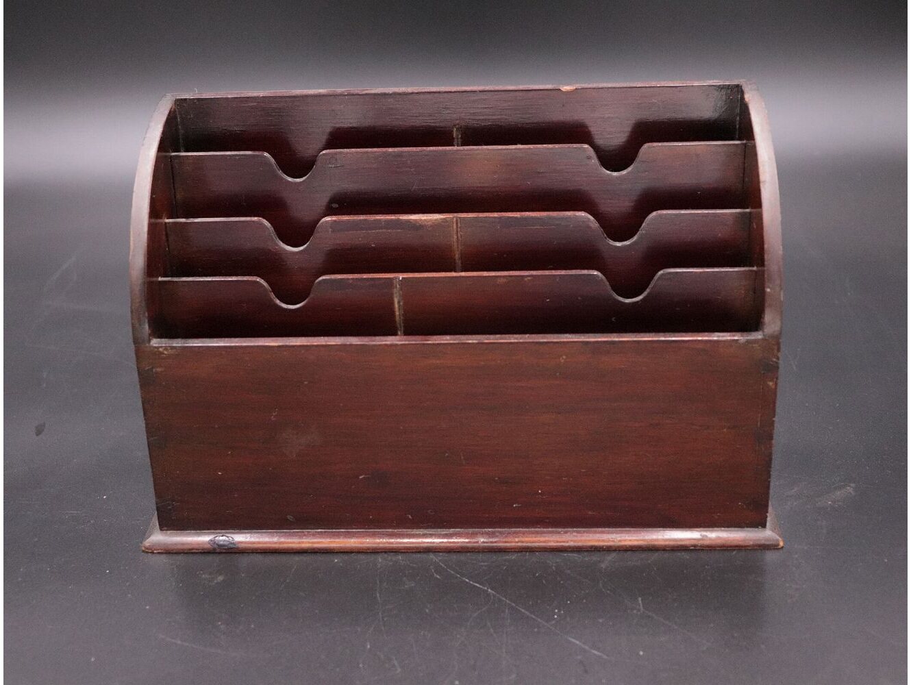 レタースタンド