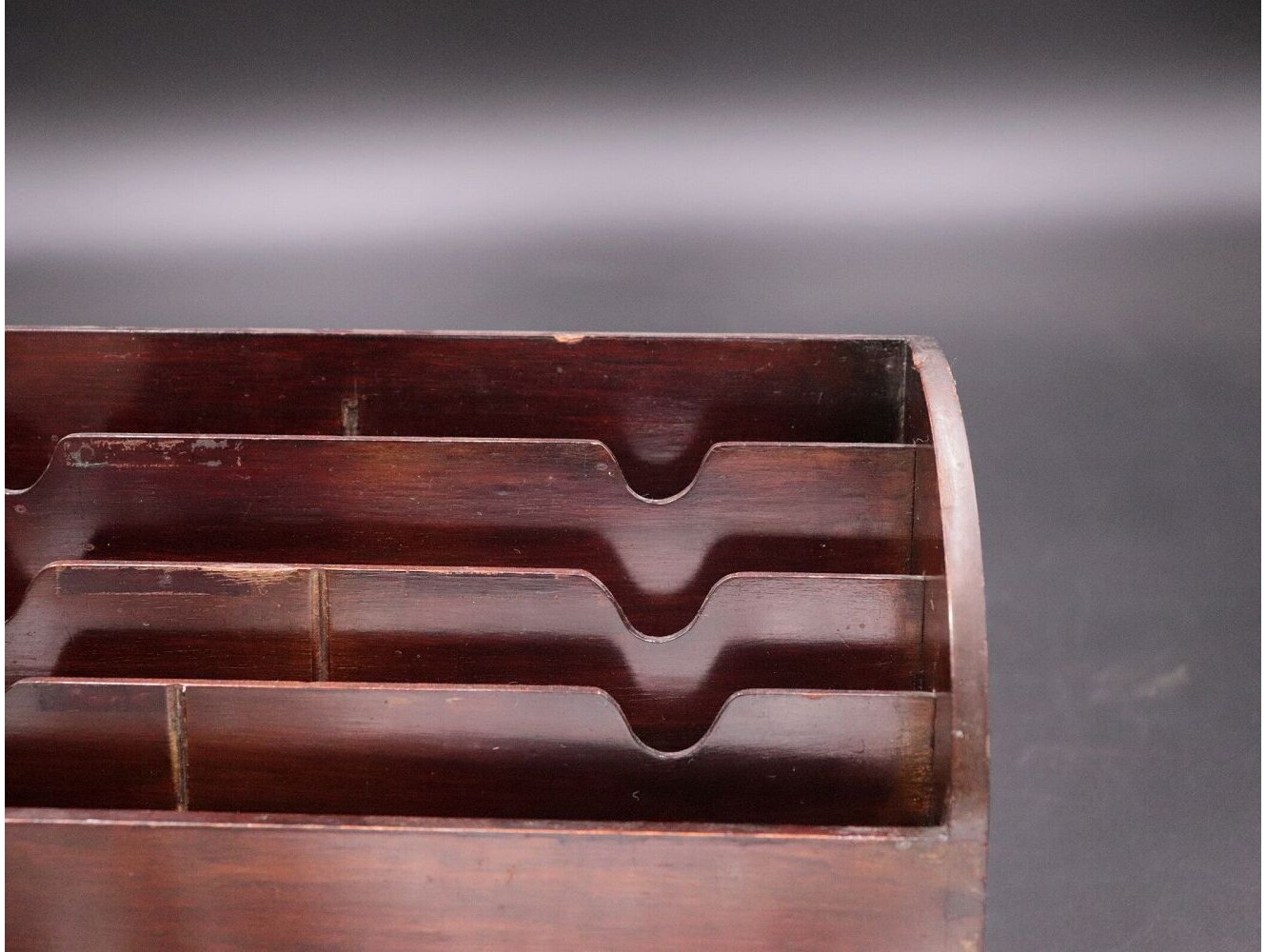 レタースタンド