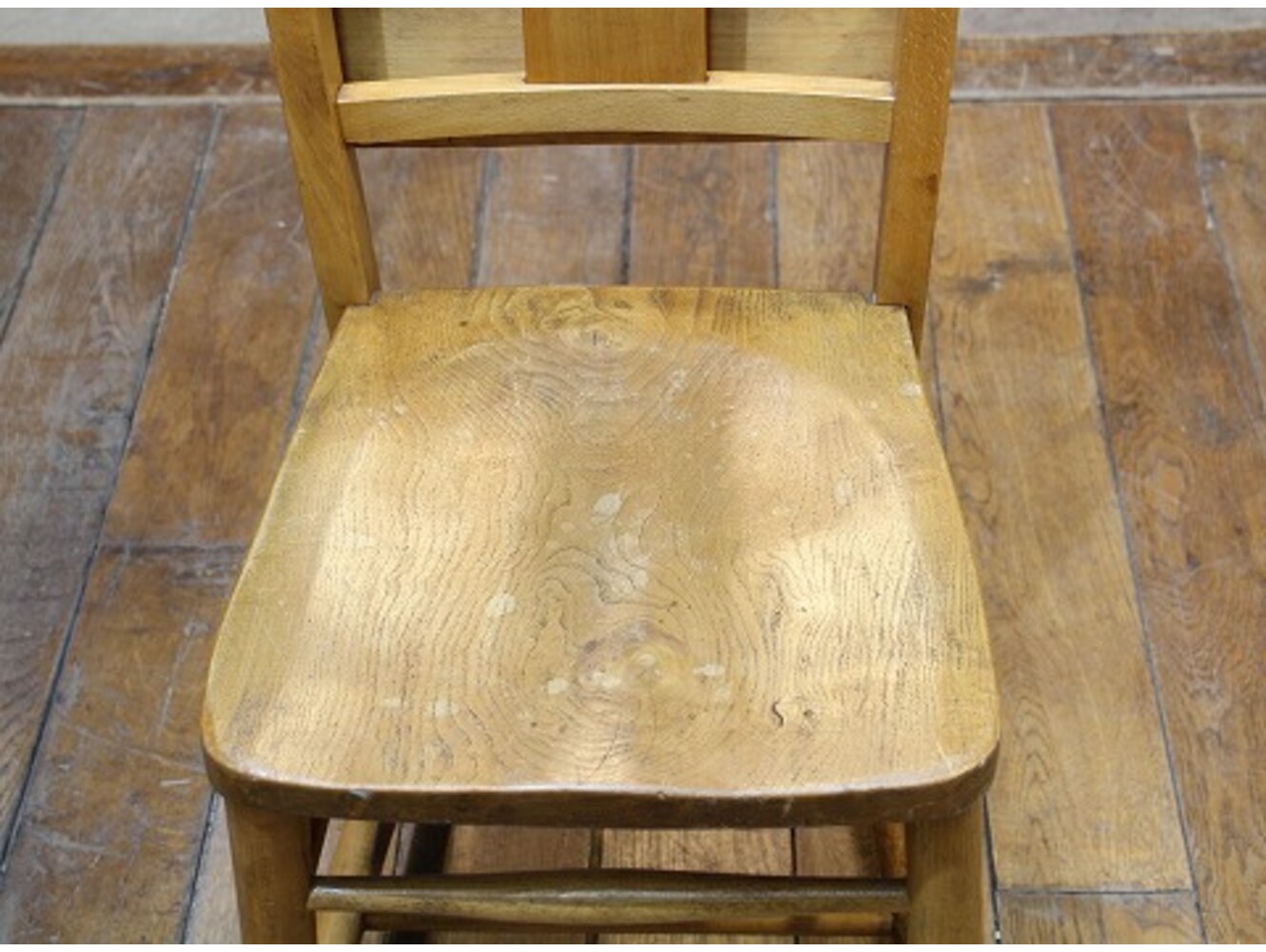 チャーチチェア