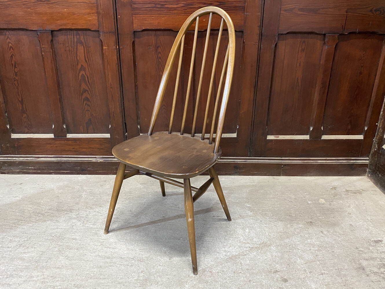クエーカーチェア ERCOL
