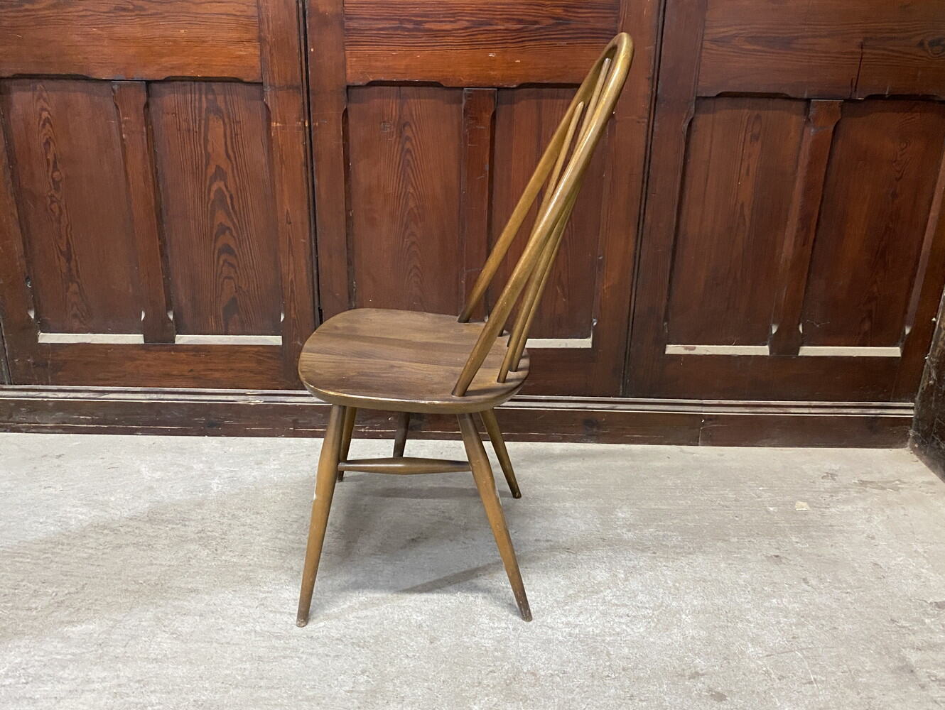 クエーカーチェア ERCOL